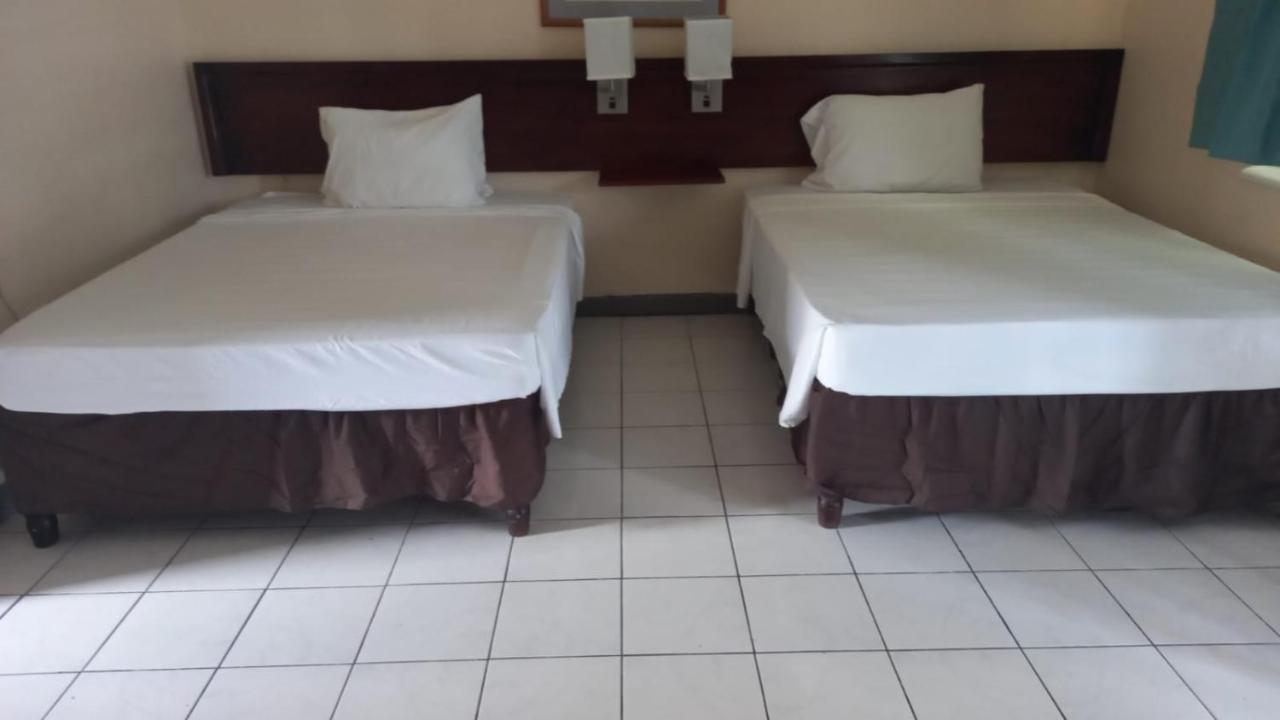 Studio 27 Ocho Rios Ngoại thất bức ảnh