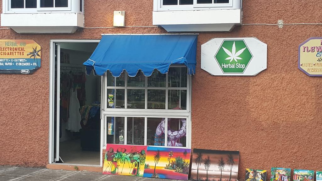 Studio 27 Ocho Rios Ngoại thất bức ảnh